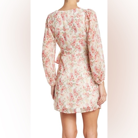Lush Long Sleeve Spring Floral mini Wrap Dress in XS - Picture 2 of 12